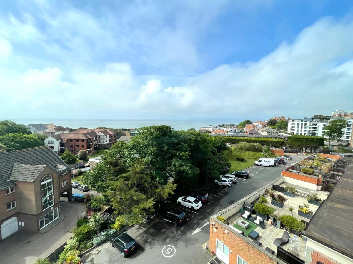 Sea View Family Stay By Beach Gym & Parking Bournemouth Esterno foto
