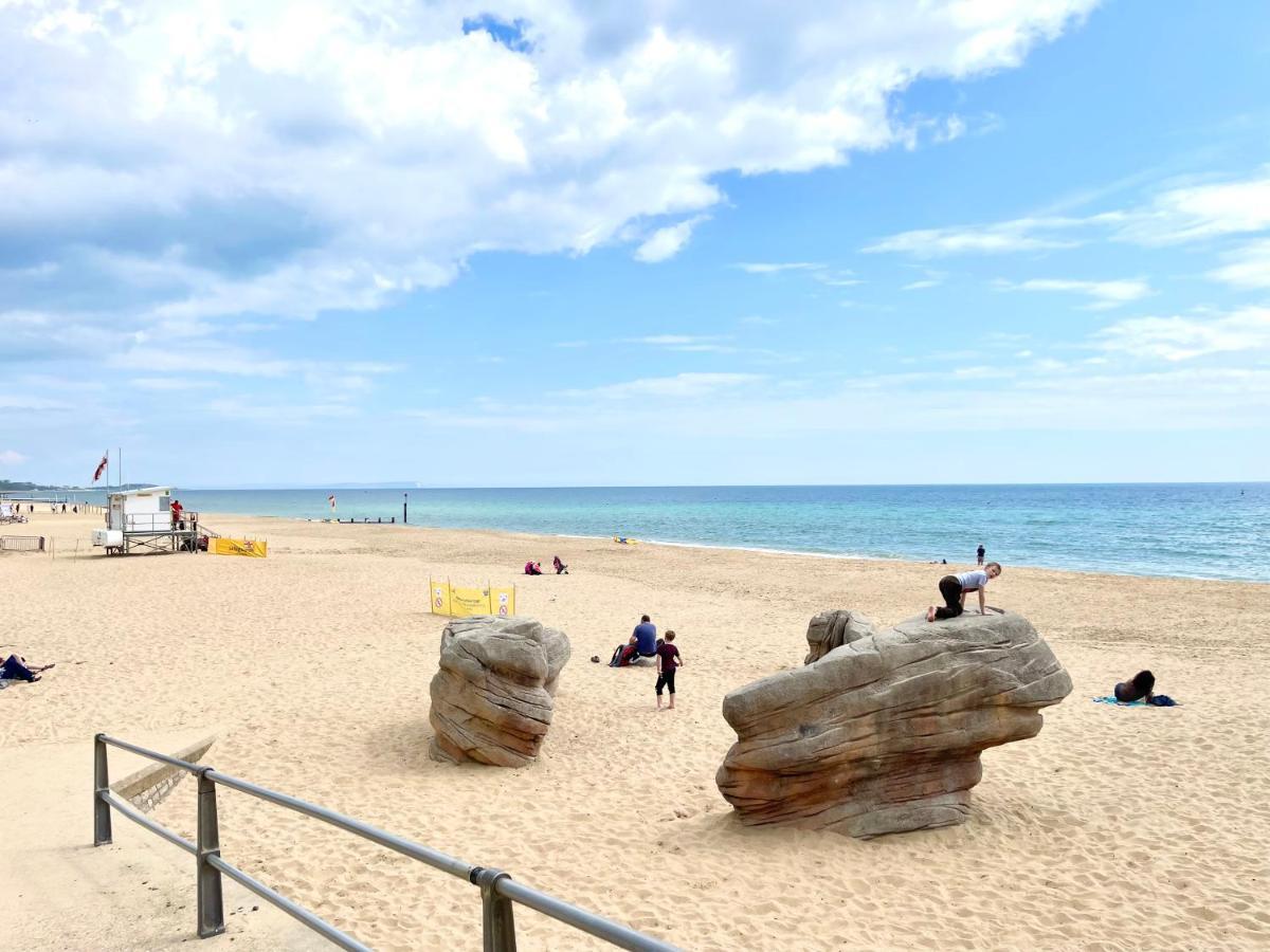 Sea View Family Stay By Beach Gym & Parking Bournemouth Esterno foto