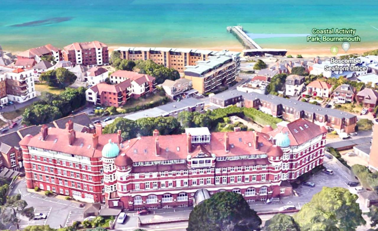 Sea View Family Stay By Beach Gym & Parking Bournemouth Esterno foto