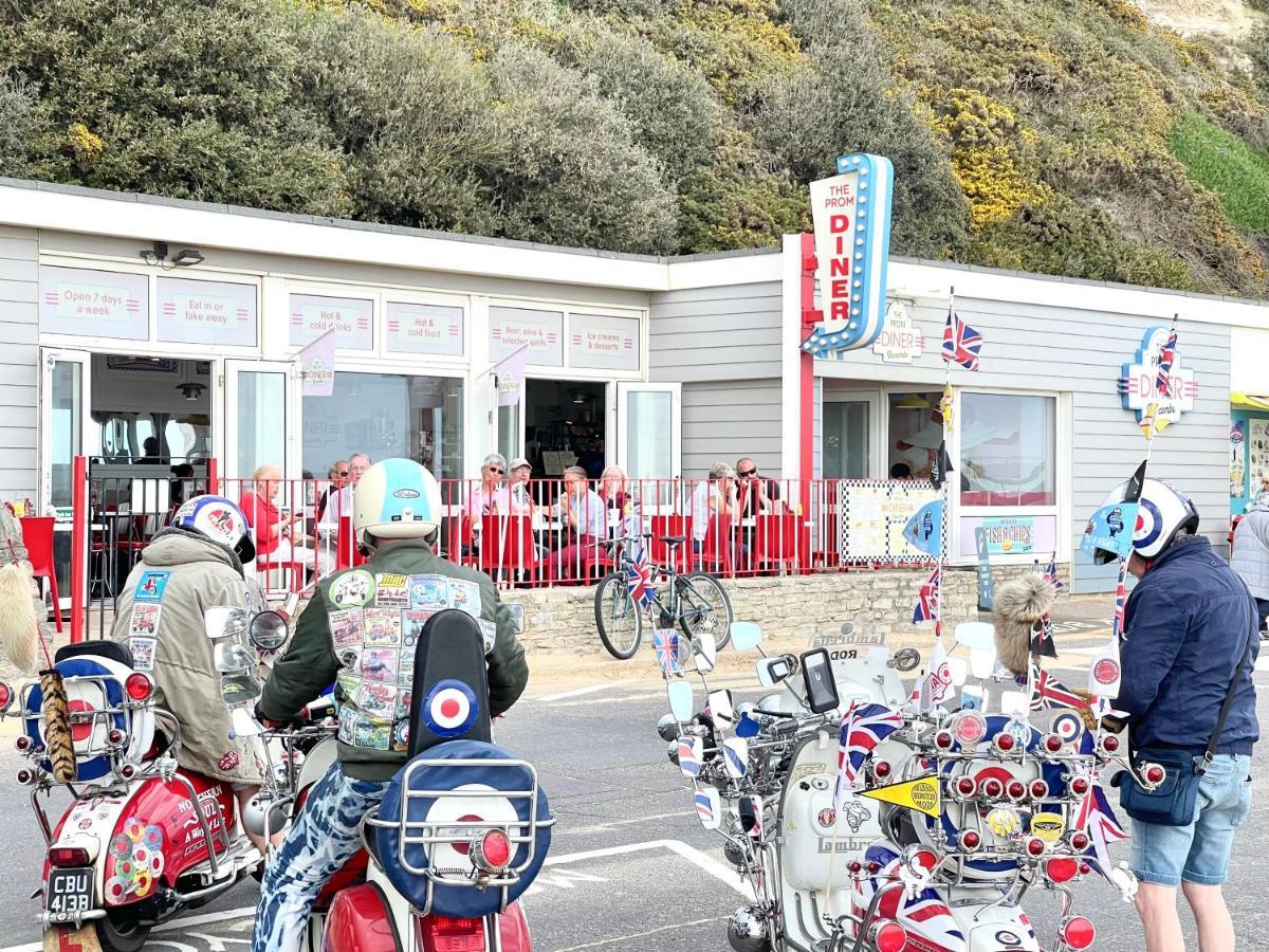 Sea View Family Stay By Beach Gym & Parking Bournemouth Esterno foto